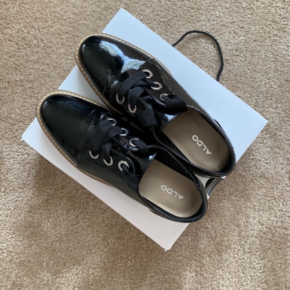 ALDO Shoes Black Patent Platforms - Picture 5 of 6